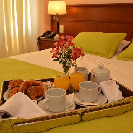 Realnoa Hotel Tartagal Zewnętrze zdjęcie