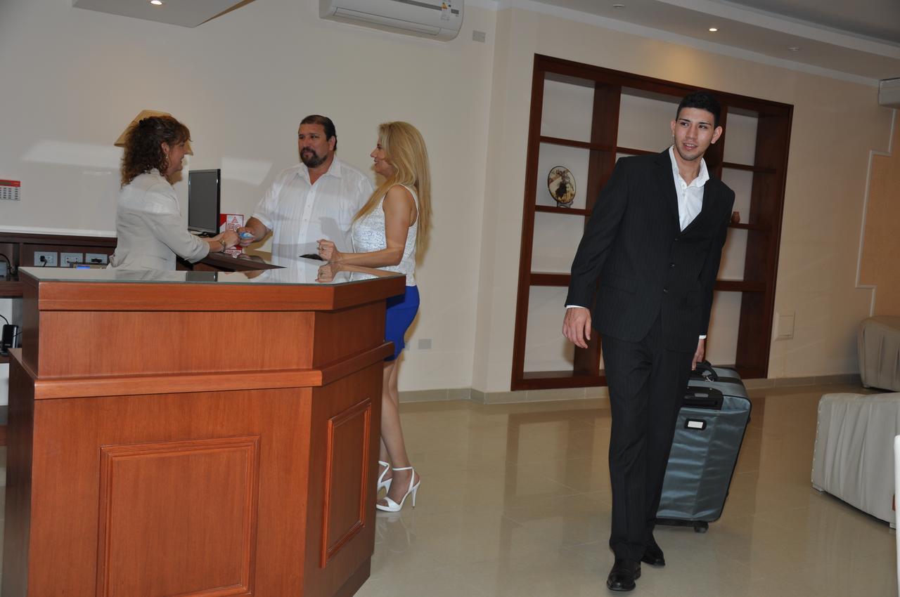 Realnoa Hotel Tartagal Zewnętrze zdjęcie