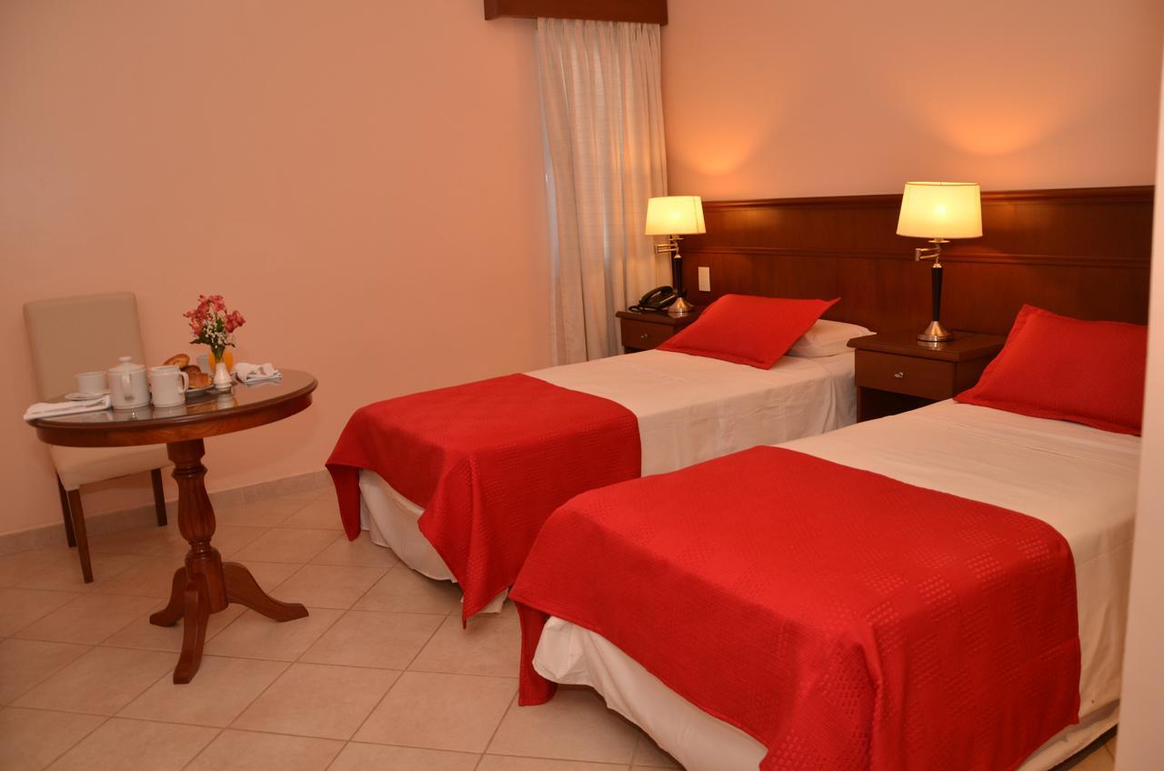 Realnoa Hotel Tartagal Zewnętrze zdjęcie